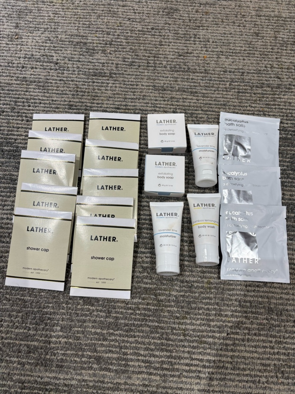 LATHER Travel Toiletries Set – Cream & White Guest Amenities
